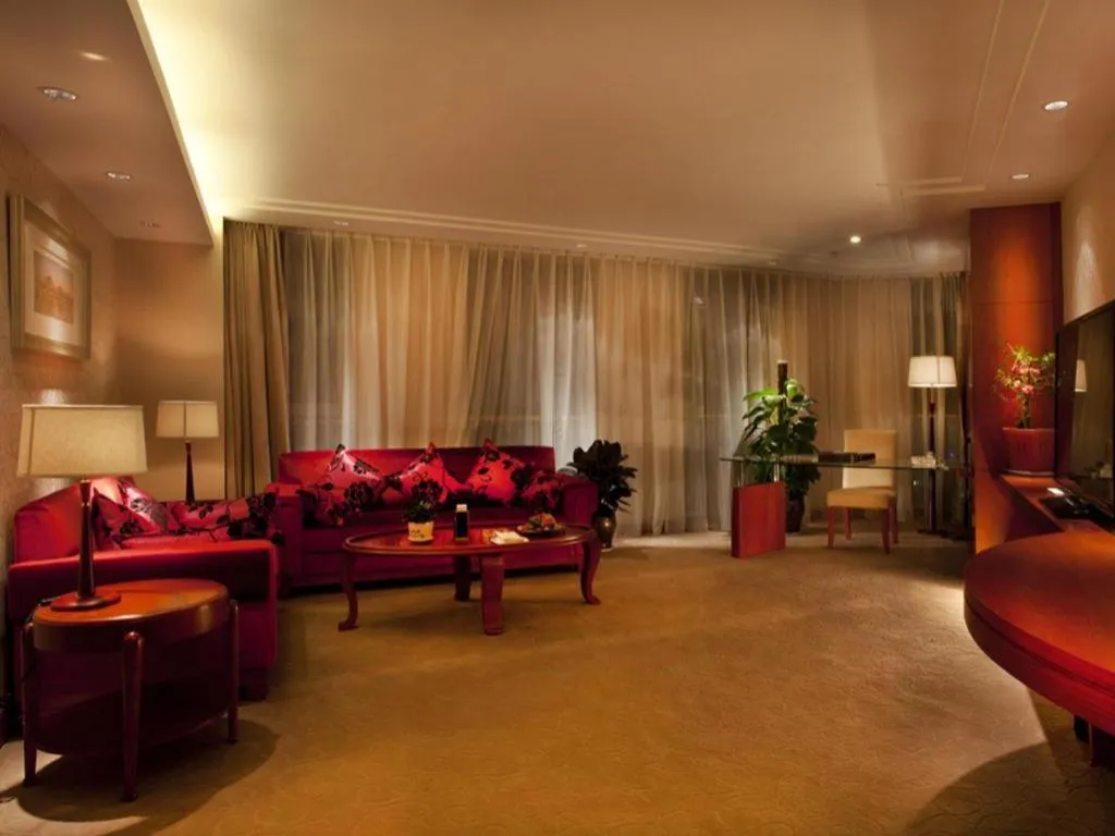 Xian Qujiang Yinzuo Hotel