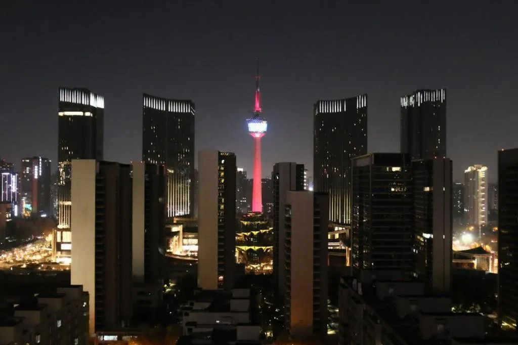 Xian Qujiang Yinzuo Hotel