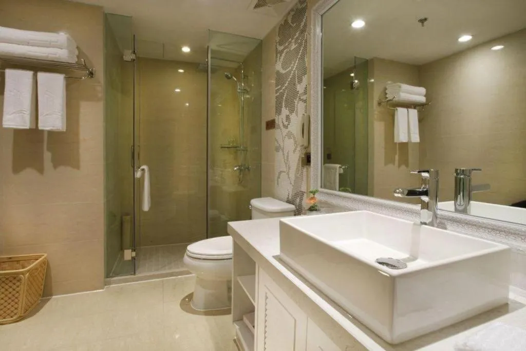 Xian Qujiang Yinzuo Hotel