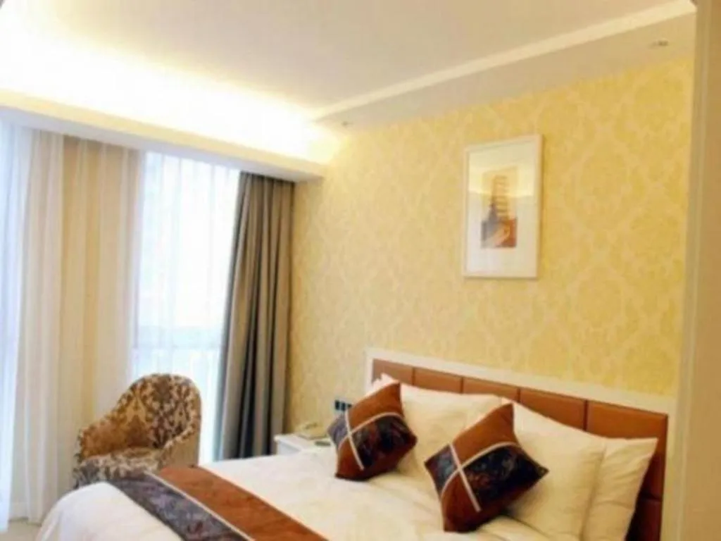 Bed in Xian Qujiang Yinzuo Hotel