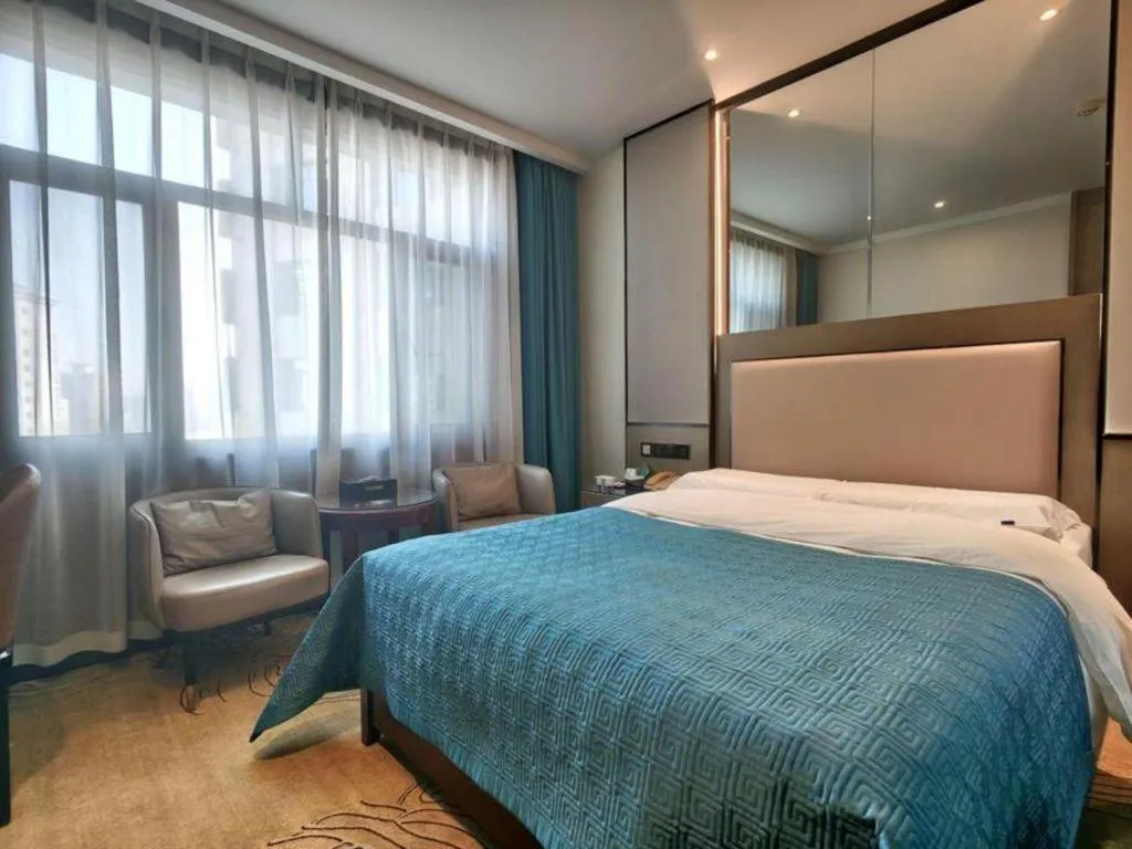 Bed in Lanzhou Hualian Hotel