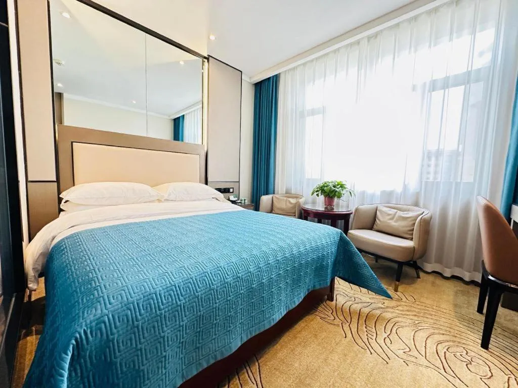 Bed in Lanzhou Hualian Hotel