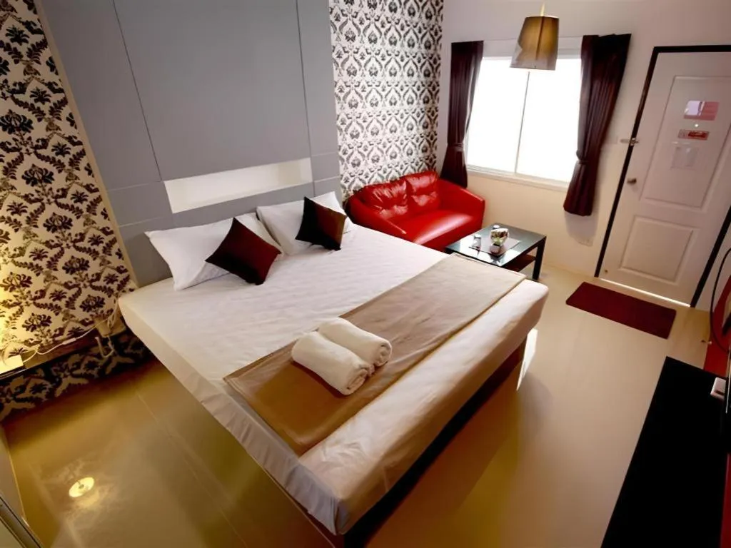 Bed in Bearing 26 Hotel