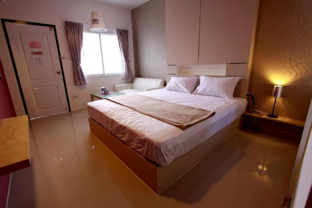 Bed in Bearing 26 Hotel