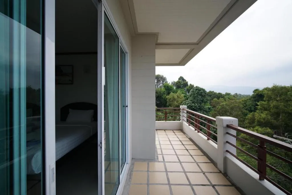 Sea Mountain Khanom Hotel