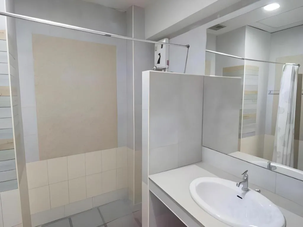 Sea Mountain Khanom Hotel