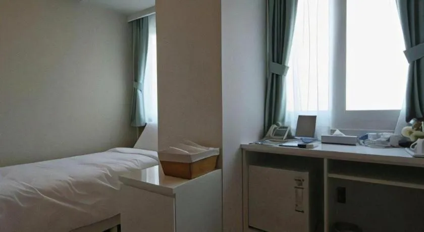 Bed in Wons Ville Myeongdong Hotel