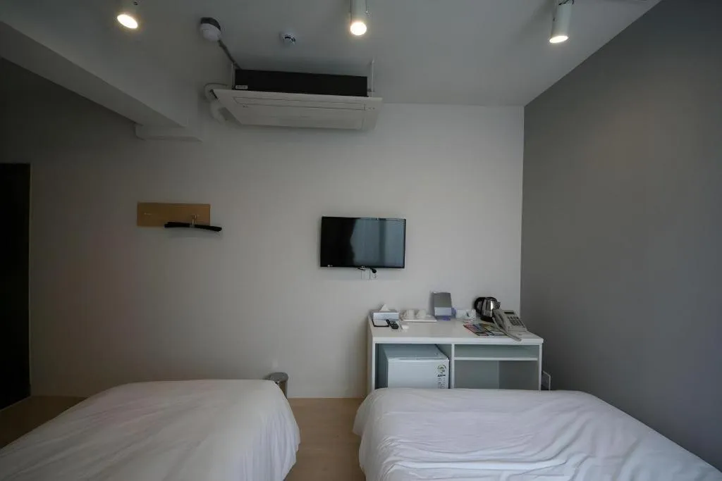 Bed in Wons Ville Myeongdong Hotel