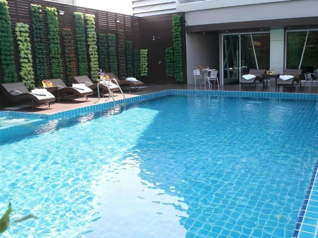 Chariot Pattaya Hotel