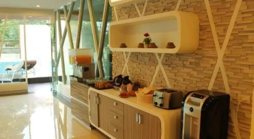 Chariot Pattaya Hotel