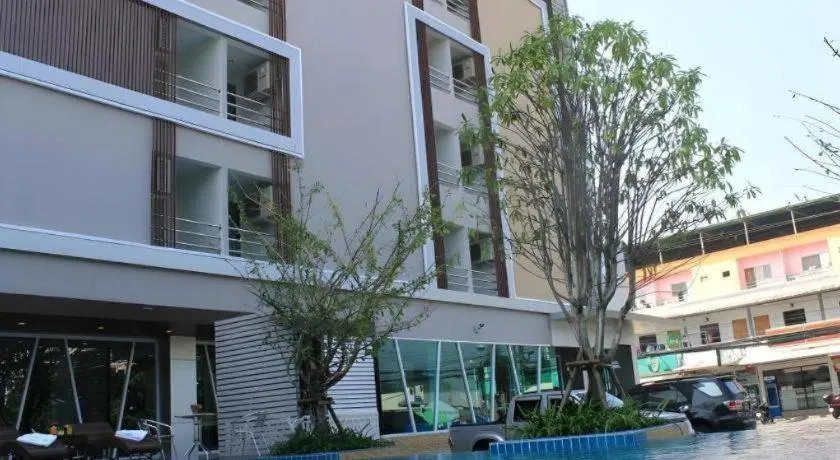 Chariot Pattaya Hotel