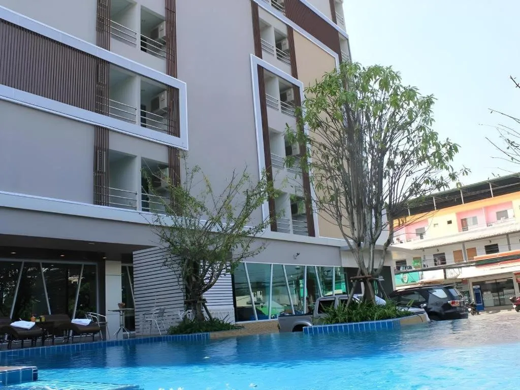 Chariot Pattaya Hotel