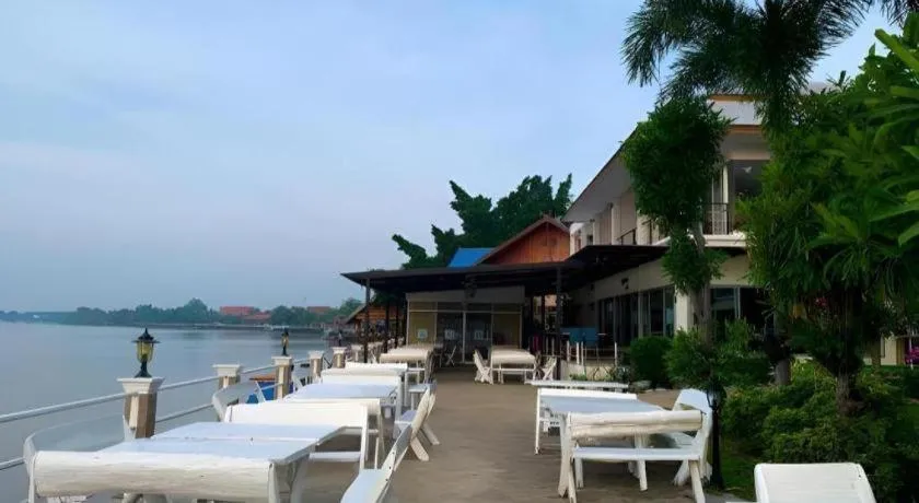 Nopparat Garden Hotel