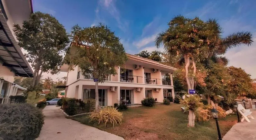 Nopparat Garden Hotel