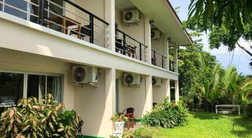 Nopparat Garden Hotel