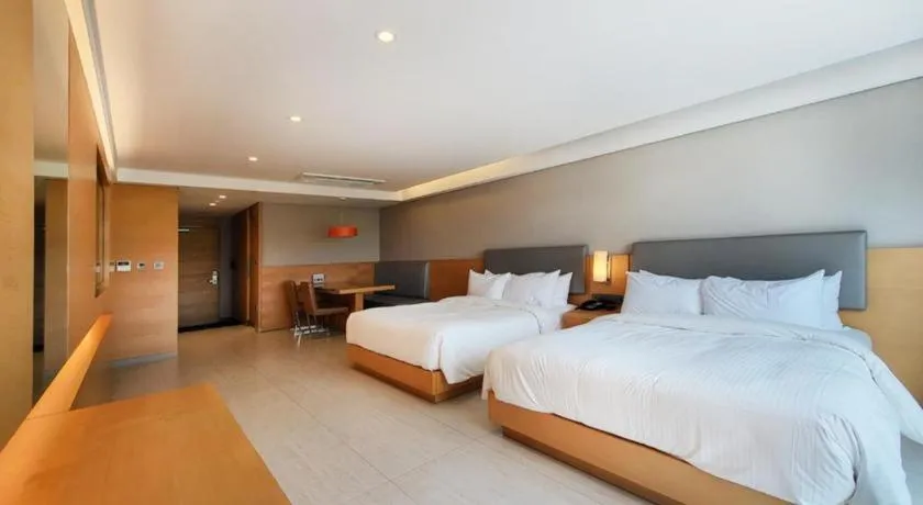 Bed in Sun Cruise Resort and Yacht