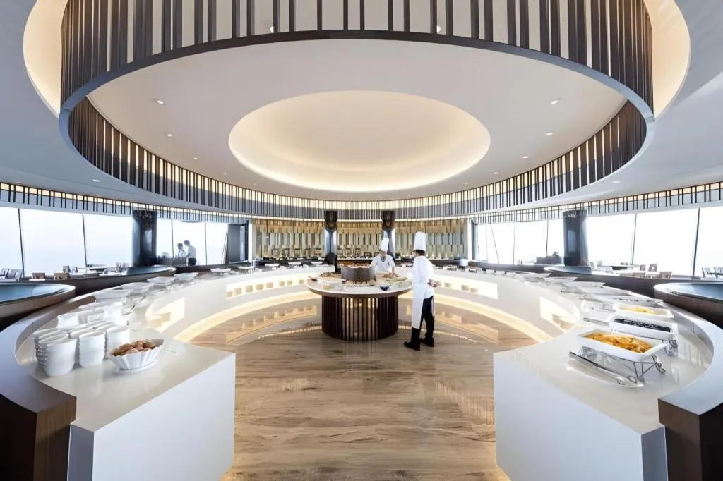 Sun Cruise Resort and Yacht