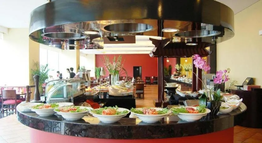 Dalian Grand Continent International Hotel