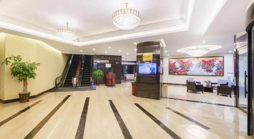 Dalian Grand Continent International Hotel