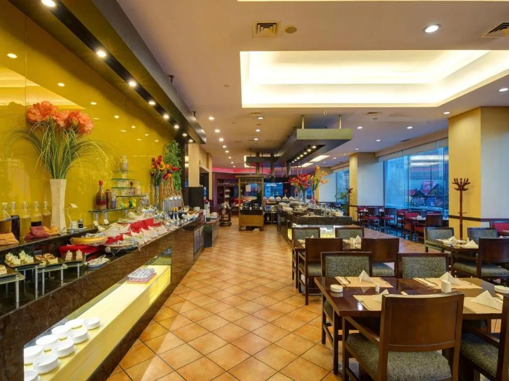 Dalian Grand Continent International Hotel