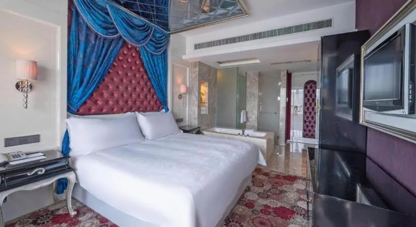 Bed in Wuyang Holiday Hotel Hangzhou