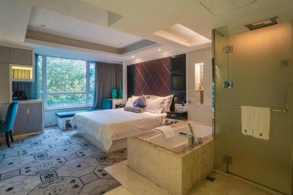 Bed in Wuyang Holiday Hotel Hangzhou