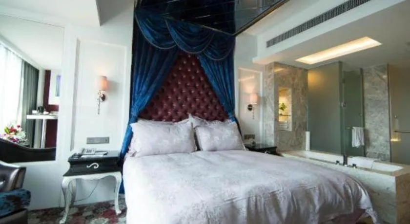 Bed in Wuyang Holiday Hotel Hangzhou