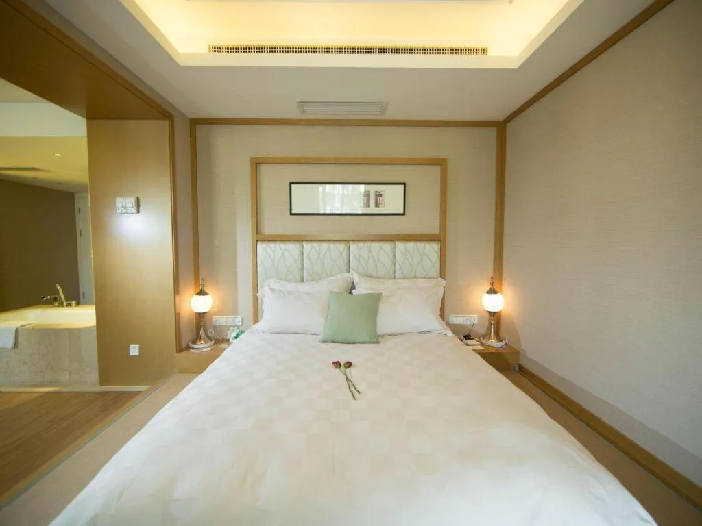 Bed in Wuyang Holiday Hotel Hangzhou