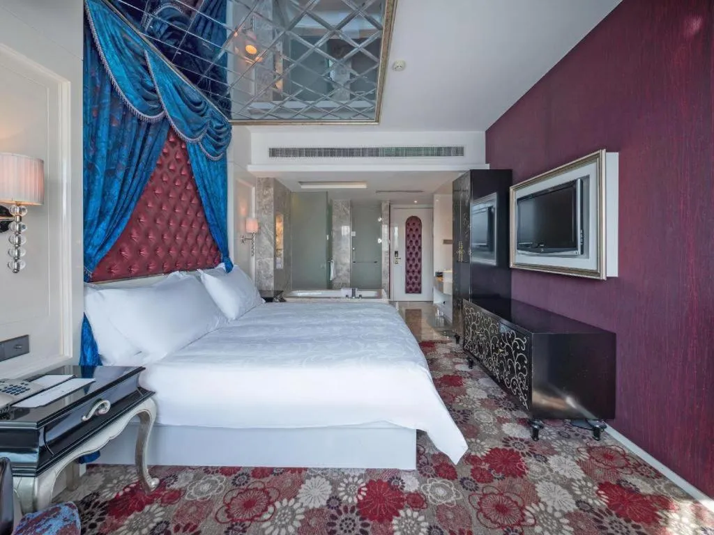 Bed in Wuyang Holiday Hotel Hangzhou