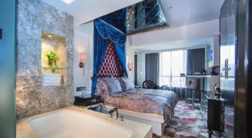 Bed in Wuyang Holiday Hotel Hangzhou