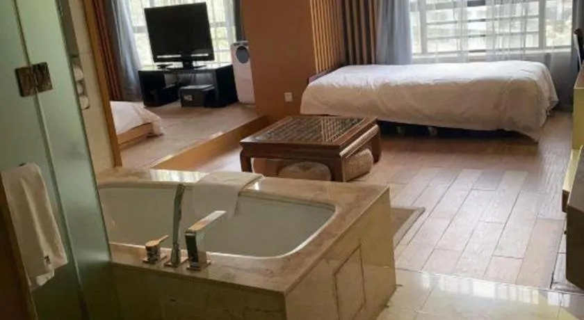 Bed in Wuyang Holiday Hotel Hangzhou