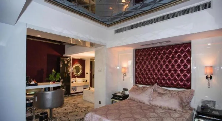 Bed in Wuyang Holiday Hotel Hangzhou