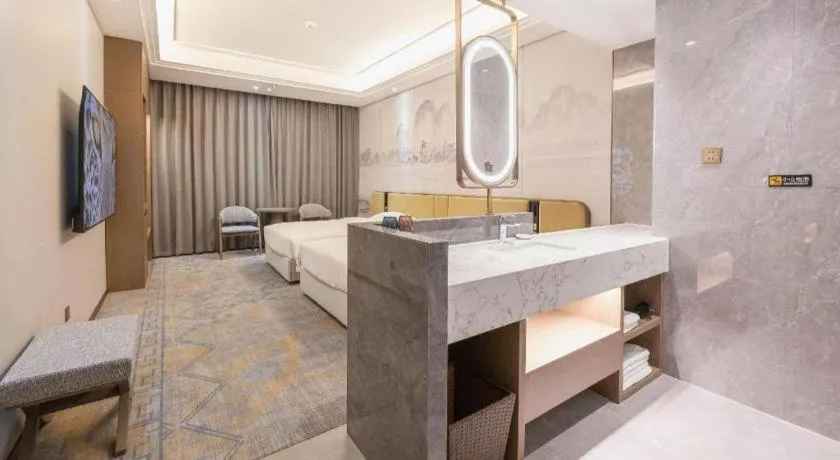 Bed in Nanning Yongjiang Hotel