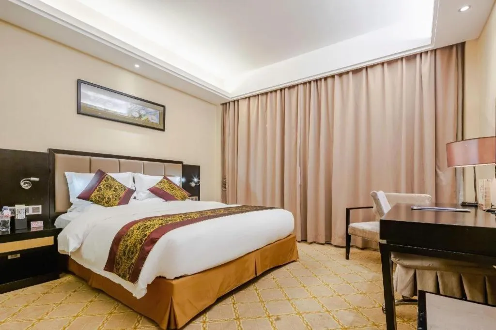 Bed in Nanning Yongjiang Hotel
