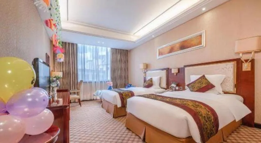 Bed in Nanning Yongjiang Hotel