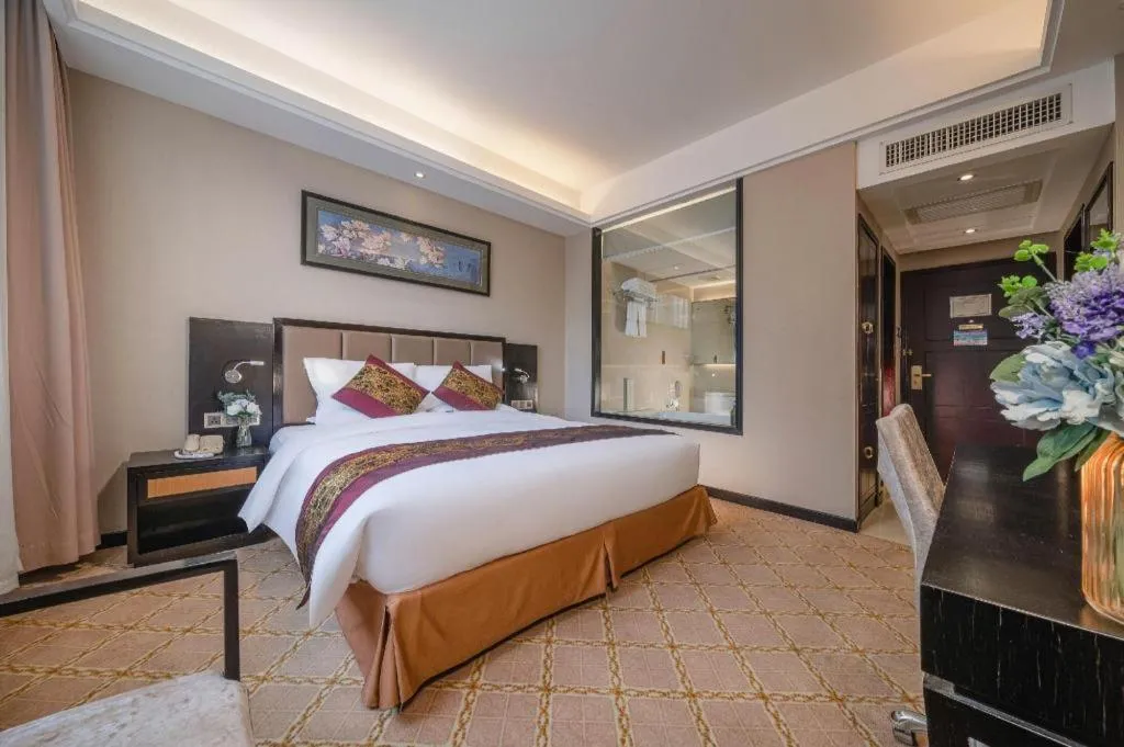 Bed in Nanning Yongjiang Hotel