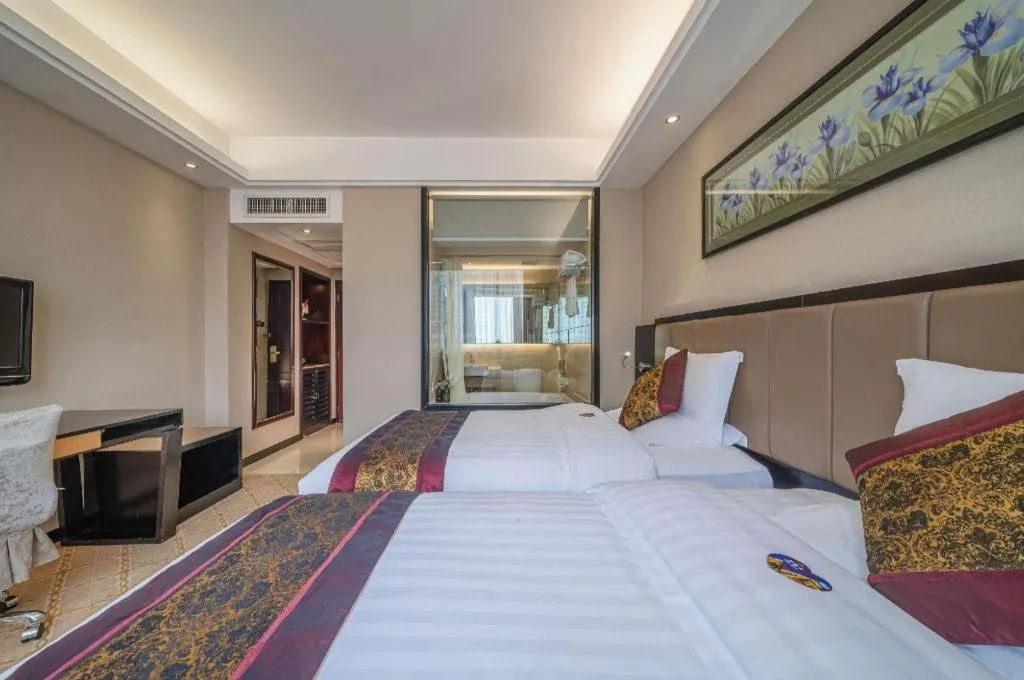 Bed in Nanning Yongjiang Hotel