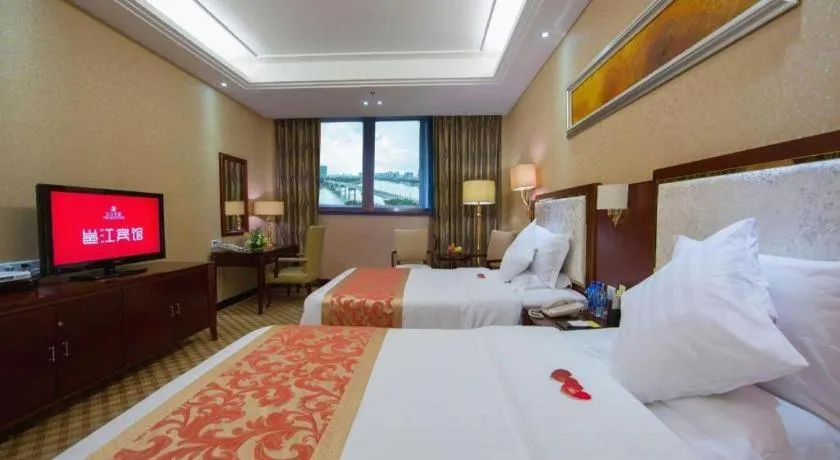 Bed in Nanning Yongjiang Hotel