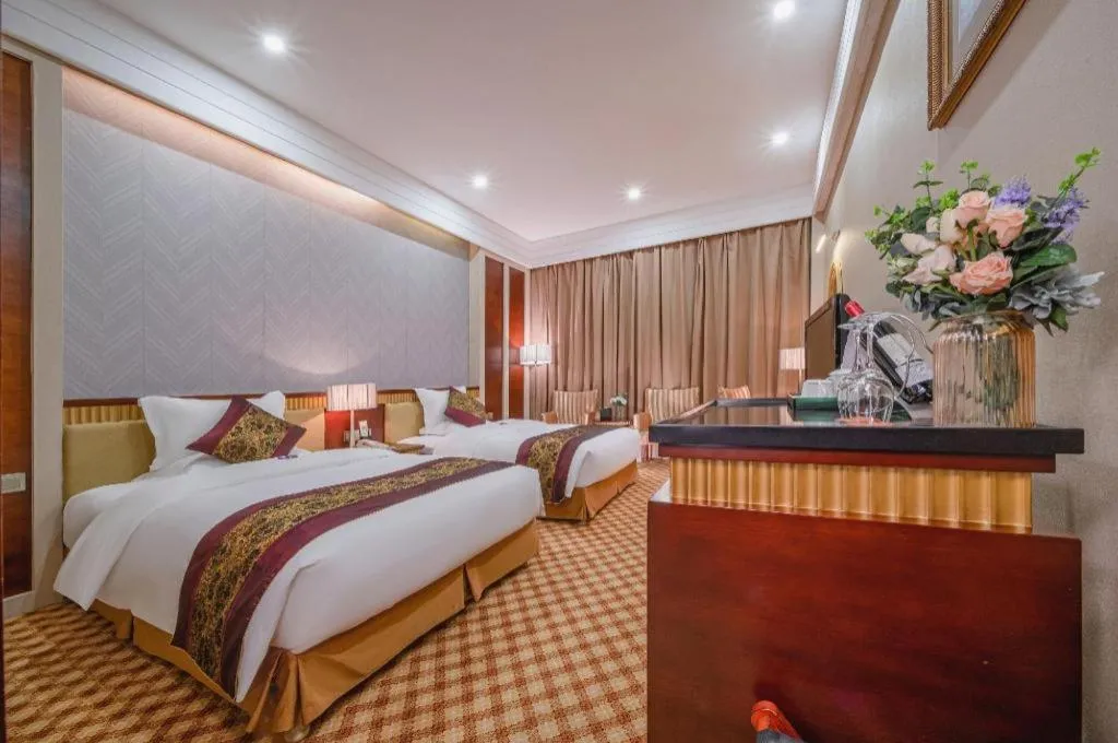 Bed in Nanning Yongjiang Hotel