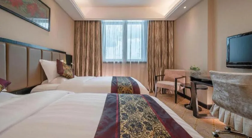 Bed in Nanning Yongjiang Hotel