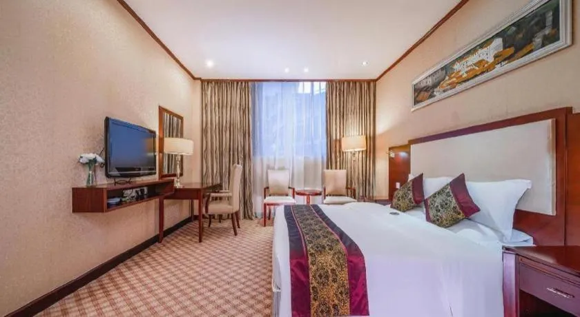 Bed in Nanning Yongjiang Hotel