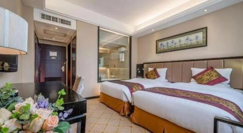 Bed in Nanning Yongjiang Hotel
