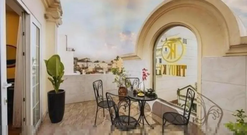 Hotel Des Arts – The Noble