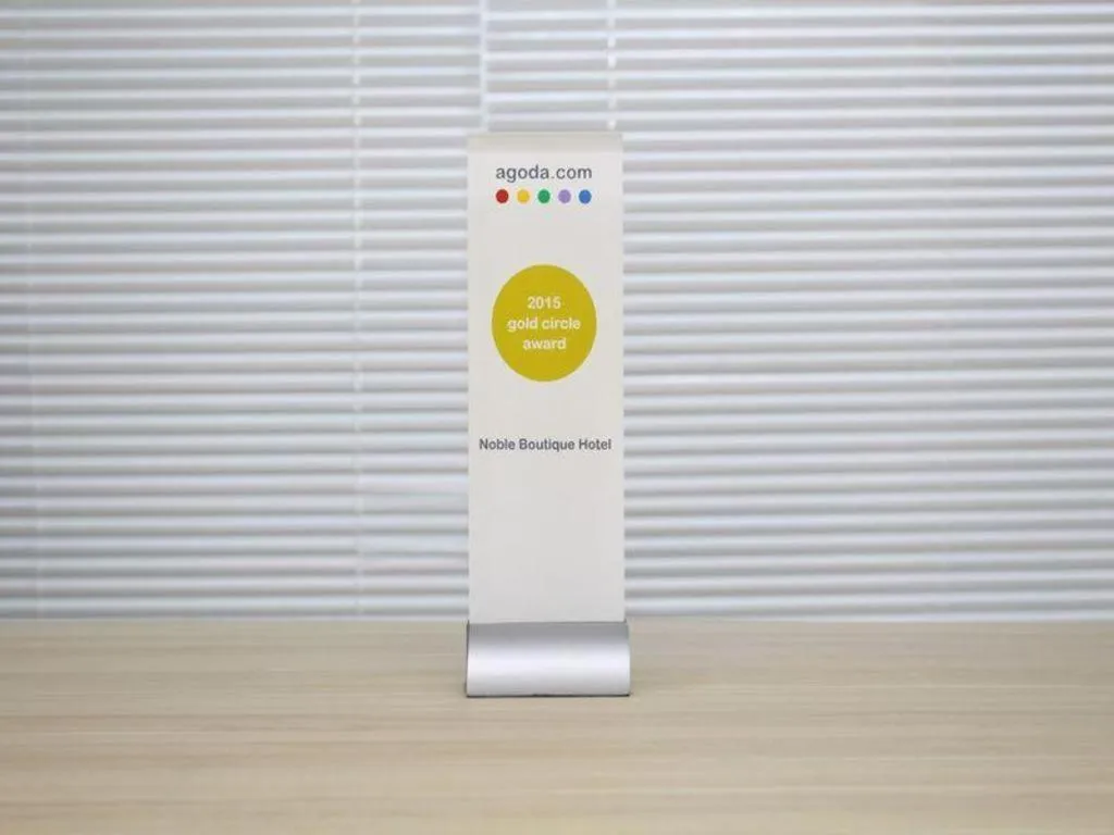 Hotel Des Arts – The Noble