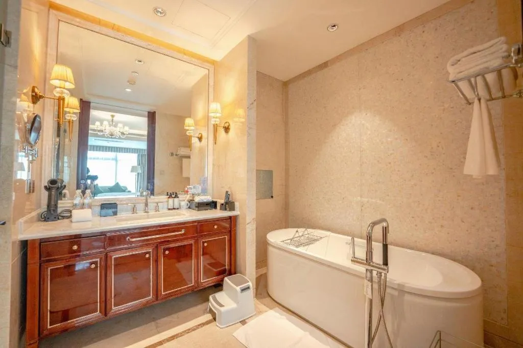 Dongwu New Century Grand Hotel Huzhou