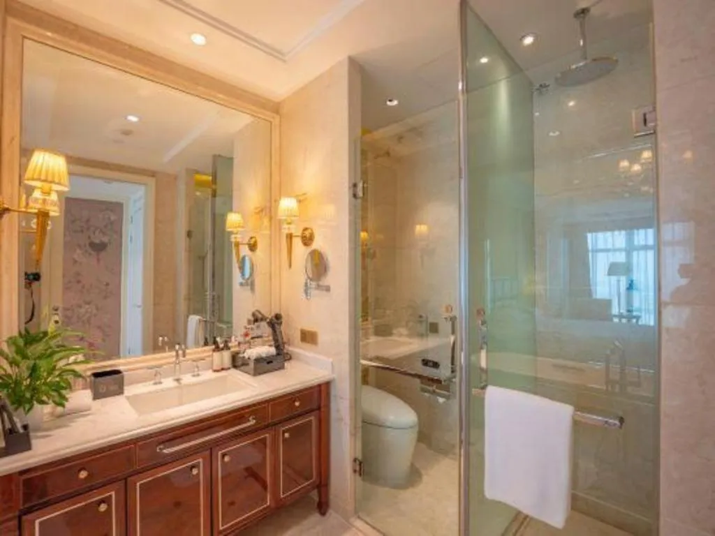 Dongwu New Century Grand Hotel Huzhou