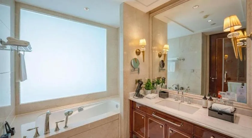 Dongwu New Century Grand Hotel Huzhou