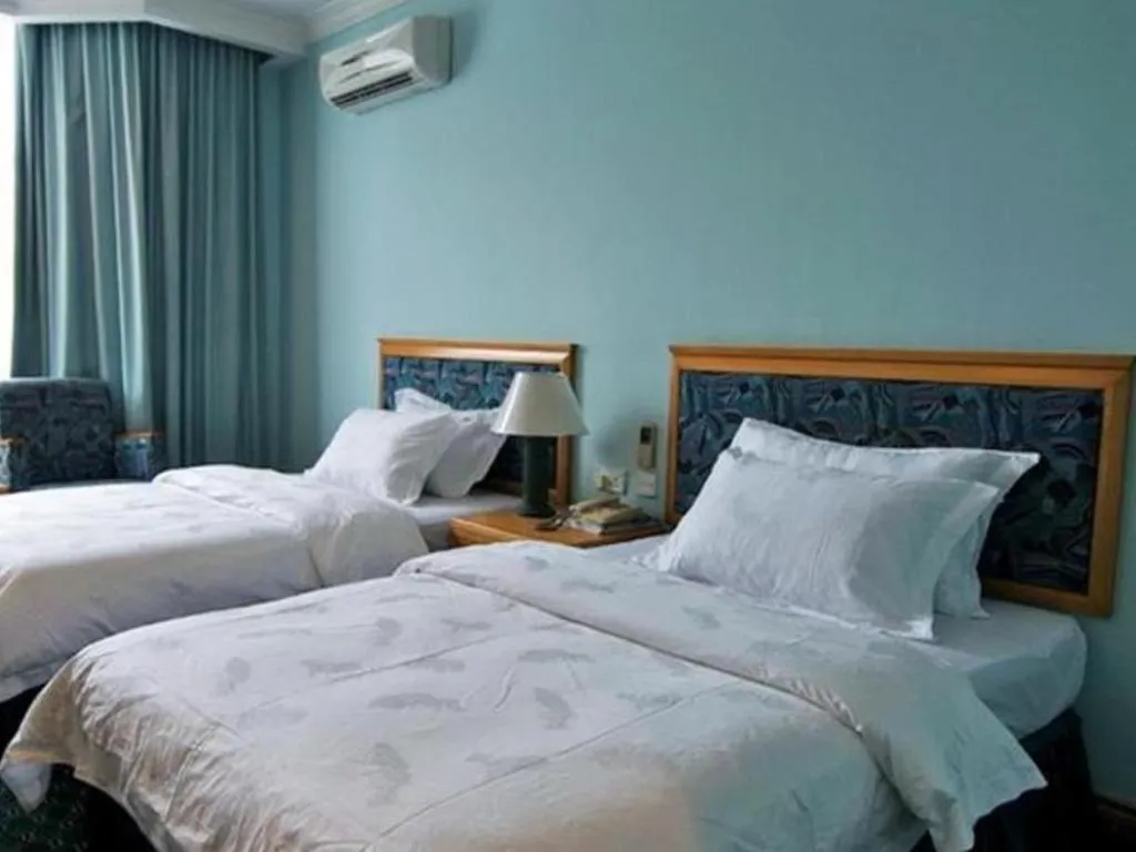 Bed in Traders Inn Brunei