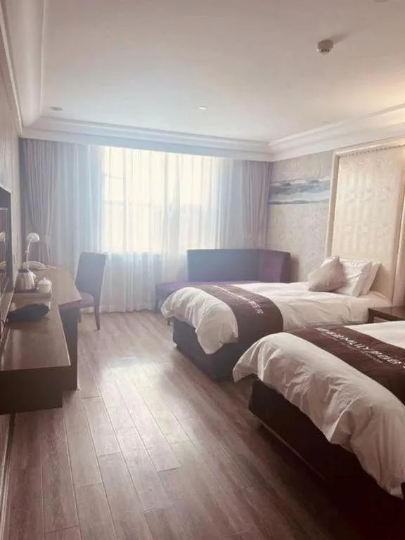 Bed in Nanjing Grand Da Qiao Hotel