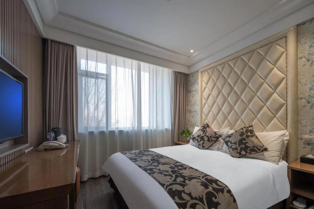 Bed in Nanjing Grand Da Qiao Hotel